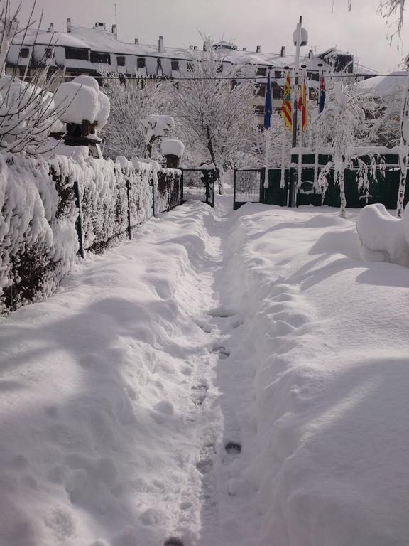 Hotel Chalet Puigdefabregas ハカ エクステリア 写真